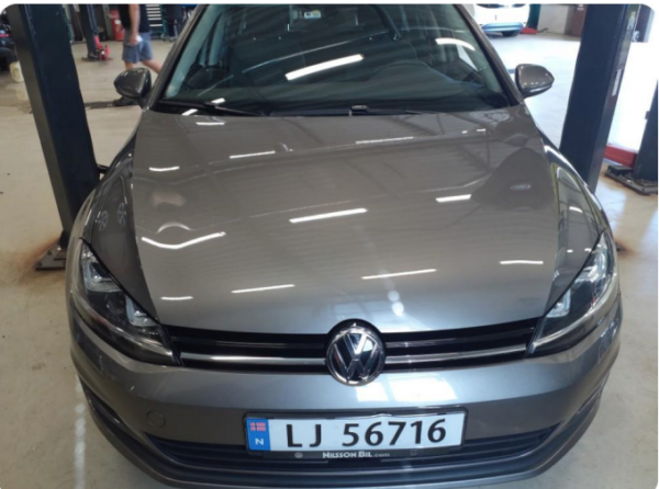 VOLKSWAGEN GOLF 2015 1,2 TFSI 105 HK MANUELL **Velholdt** - Bilde 2