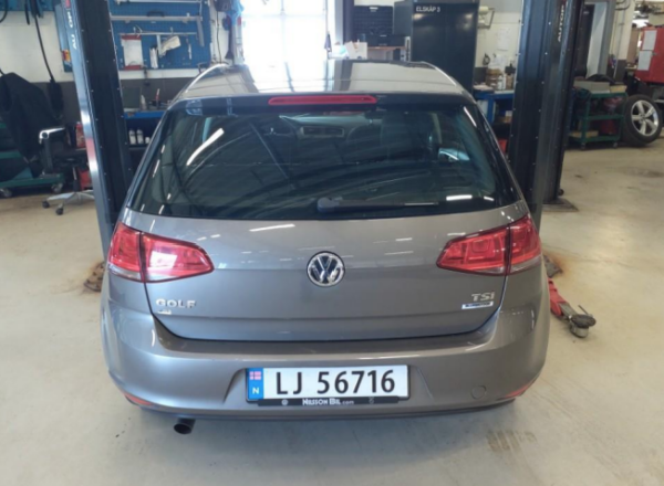 VOLKSWAGEN GOLF 2015 1,2 TFSI 105 HK MANUELL **Velholdt** - Bilde 4