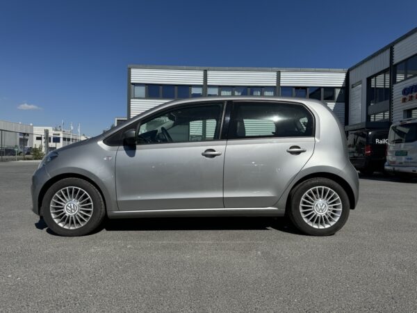 SE DENNE - Meget pen & velholdt - 2014mod VW UP! High-Up - med KUN 78.000km på teller - eu til 26!