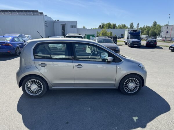 SE DENNE - Meget pen & velholdt - 2014mod VW UP! High-Up - med KUN 78.000km på teller - eu til 26! - Bilde 6