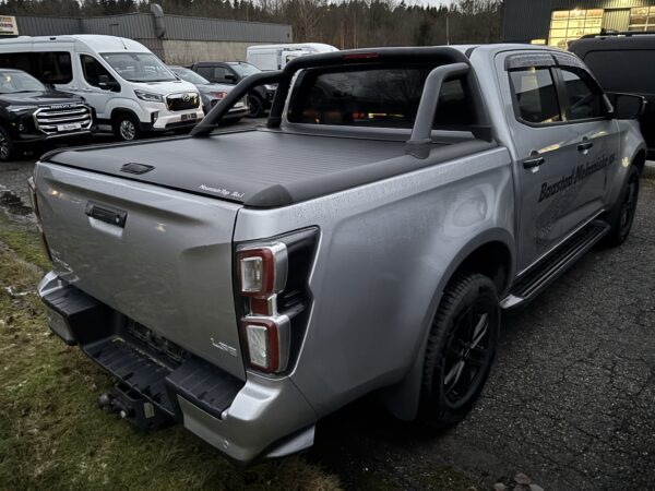 21 Isuzu D-max -1.9 163 hk - Black Edition - Bøyle - Xtra lys - Webasto - S+v.hjul - Bilde 5