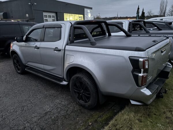 21 Isuzu D-max -1.9 163 hk - Black Edition - Bøyle - Xtra lys - Webasto - S+v.hjul - Bilde 7