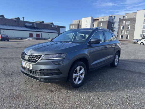 2018mod Skoda KAROQ **STYLE**  -1.0L TSI - 115HK ***LITEN SUV MED 2WD & DSG***