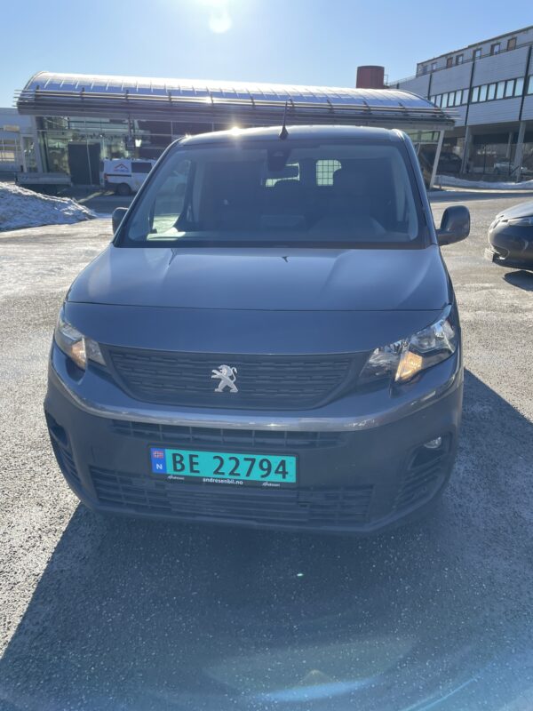 2019mod Peugeot Partner 130Hdi L2 AUTOMAT - 3seter med WEBASTO - Privatkjørt !!! - Bilde 2