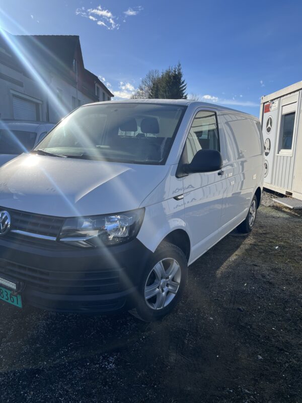 2017mod VW Transporter 2.0Tdi - 150HK - 4Motion - 3seter - WEBASTO - svinghjul/reim skiftet! - Bilde 4