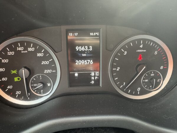 2020mod Mercedes-benz Vito 119cdi - A2 lang - 190HK 4Matic m/WEBASTO+++ - Bilde 8