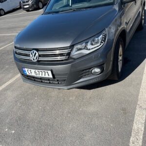 2013mod VW Tiguan 1.4Tsi - 122hk - også kalt Golf på stylter - hel og ok fulgt opp bil - ny turbo etc!