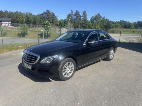 SE DENNE- 2015mod meget velholdt Mercedes-benz C180d Sedan med kun 129.000km på teller!! - Bilde 2