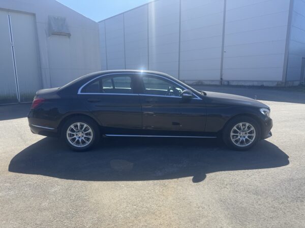 SE DENNE- 2015mod meget velholdt Mercedes-benz C180d Sedan med kun 129.000km på teller!!