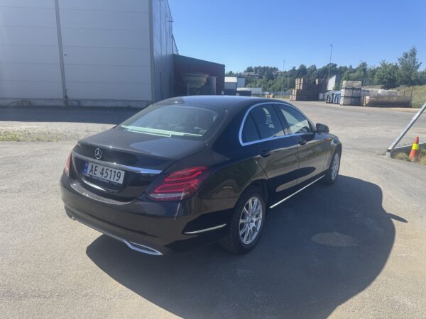 SE DENNE- 2015mod meget velholdt Mercedes-benz C180d Sedan med kun 129.000km på teller!! - Bilde 5